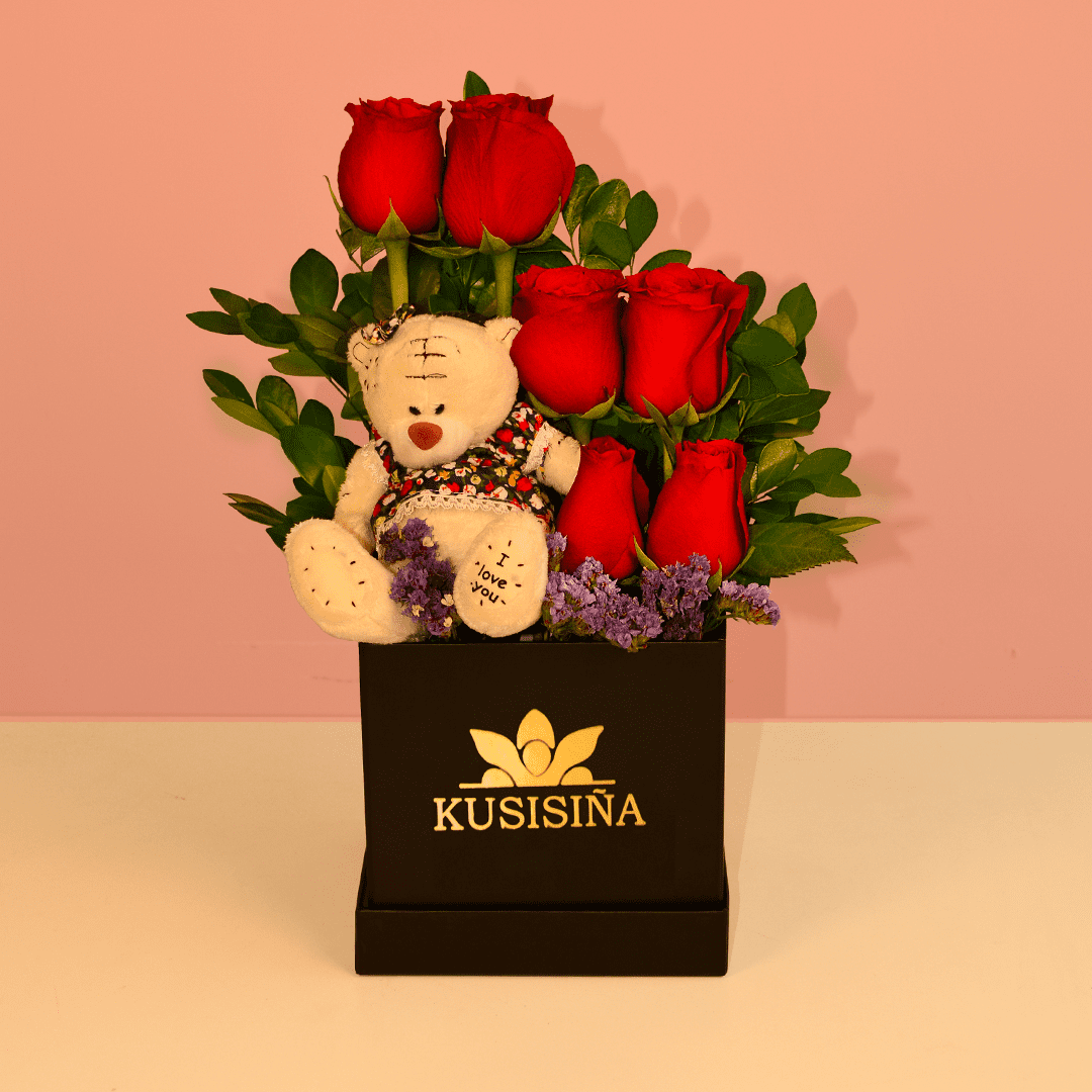 Box de rosas con peluche para mamá – Florería Kusisiña